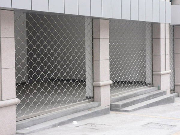 硬質膠輪移動車